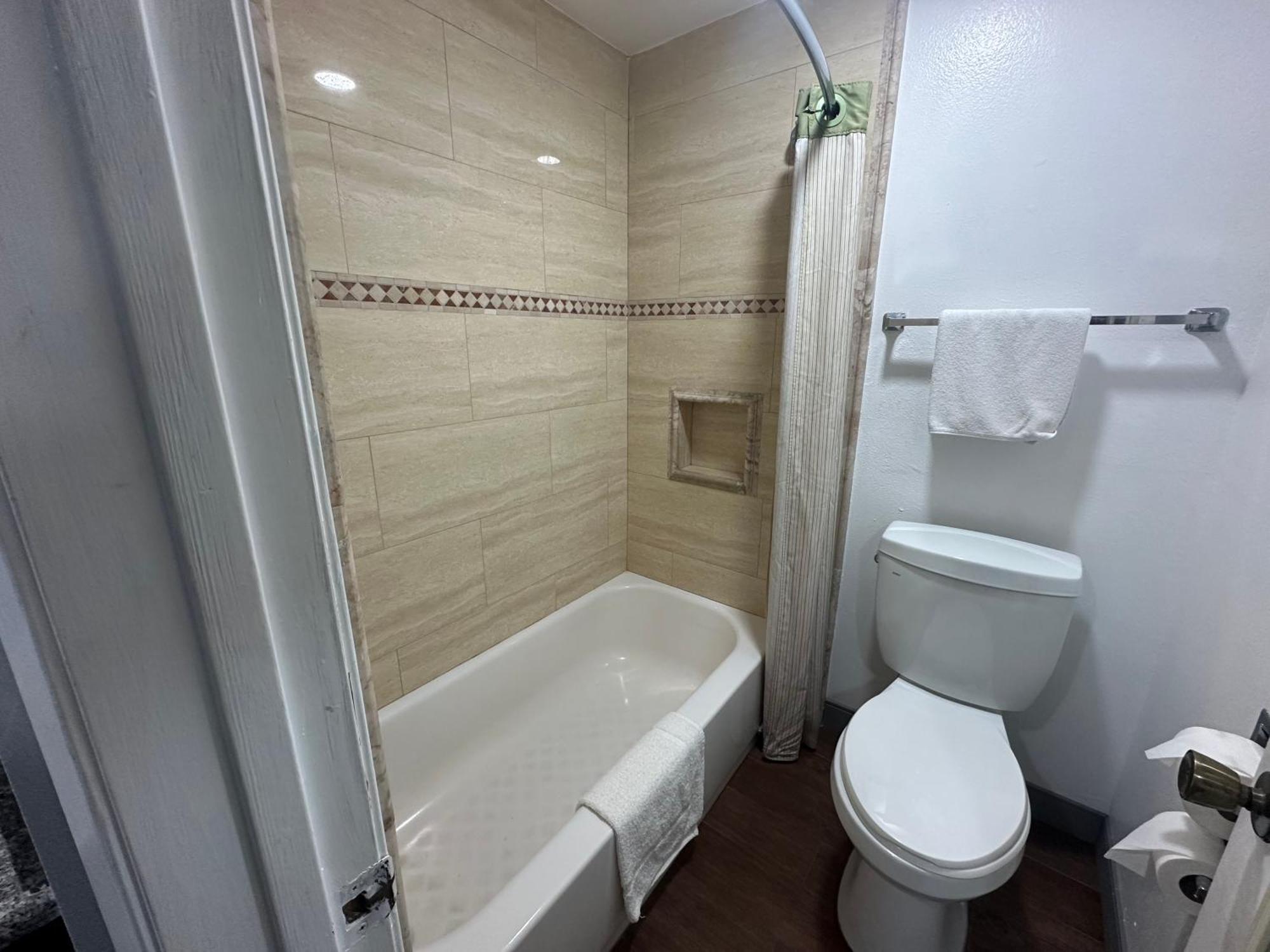 Palm Inn Hotel Near Tyler Mall ริเวอร์ไซด์ ภายนอก รูปภาพ